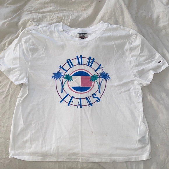Oversized Tommy Jeans T Shirt - Picture 1 of 3